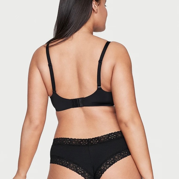 Victoria’s Secret THE T-SHIRT
Cotton Lightly Lined Wireless Bra- NEW - Picture 3 of 3